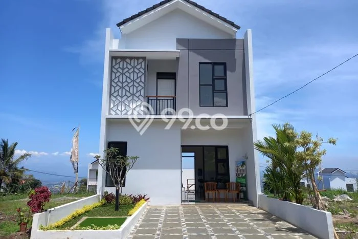 Dijual Rumah Eksklusif 2 KT di Cihanjuang, Bandung Dijual Rumah Eksklusif 2 KT di Cihanjuang, Bandung