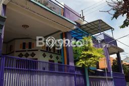 Rumah Strategis Modern Lb 400m2 di Waru, Sidoarjo Rumah Strategis Modern Lb 400m2 di Waru, Sidoarjo