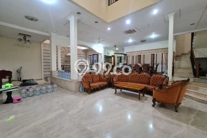 Rumah Luxury Modern Tanpa Renovasi di Pluit Jakarta Utara Rumah Luxury Modern Tanpa Renovasi di Pluit Jakarta Utara