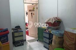 Rumah Luas Asri 2 KT Siap Pakai di Taman Palem Jakarta Barat Rumah Luas Asri 2 KT Siap Pakai di Taman Palem Jakarta Barat