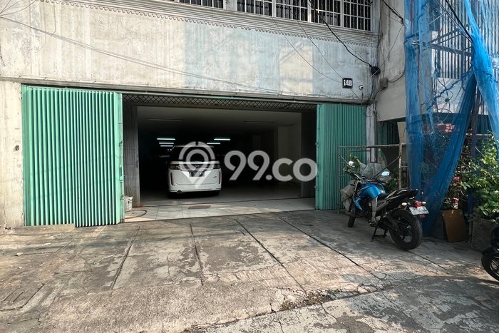 Ruko For Rent di Samanhudi, Luas 351m², Area Potensial Ruko For Rent di Samanhudi, Luas 351m², Area Potensial