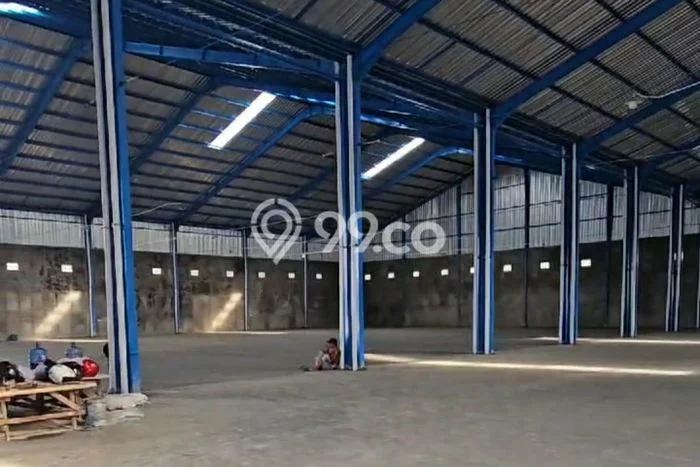 Area Strategis! Disewakan Gudang Lokasi Suradadi, Tegal Cocok untuk Bisnis Area Strategis! Disewakan Gudang Lokasi Suradadi, Tegal Cocok untuk Bisnis