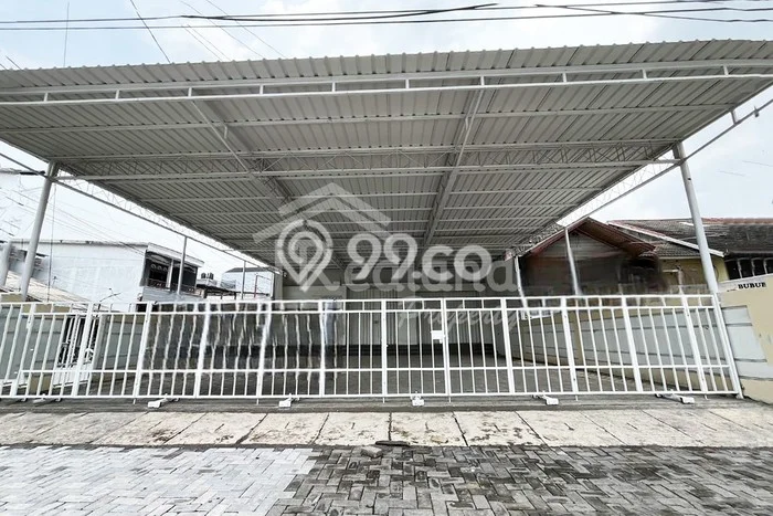 LOKASI PREMIUM! Ruko di Puri Anjasmoro, Luas 700m², Lokasi Berkembang LOKASI PREMIUM! Ruko di Puri Anjasmoro, Luas 700m², Lokasi Berkembang
