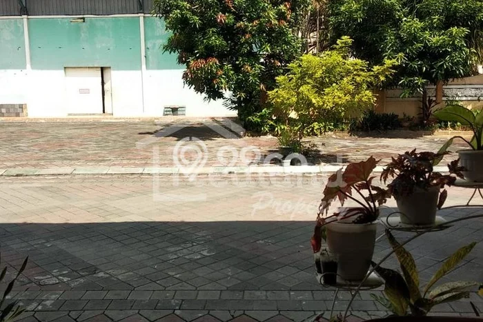 Hunian Cantik Minimalis Lb 200m2 di Tembalang, Semarang Hunian Cantik Minimalis Lb 200m2 di Tembalang, Semarang