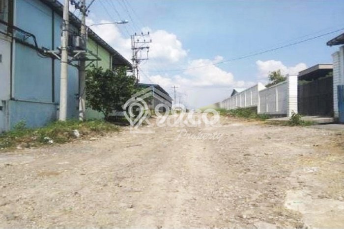 Gudang Bagus LT 3000m2 LB 2200m2 Dijual di Ngaliyan Semarang Gudang Bagus LT 3000m2 LB 2200m2 Dijual di Ngaliyan Semarang