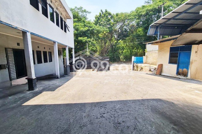 Lokasi Strategis! Dijual Gudang Bisnis di Ngaliyan, Semarang Kondisi Bagus Lokasi Strategis! Dijual Gudang Bisnis di Ngaliyan, Semarang Kondisi Bagus