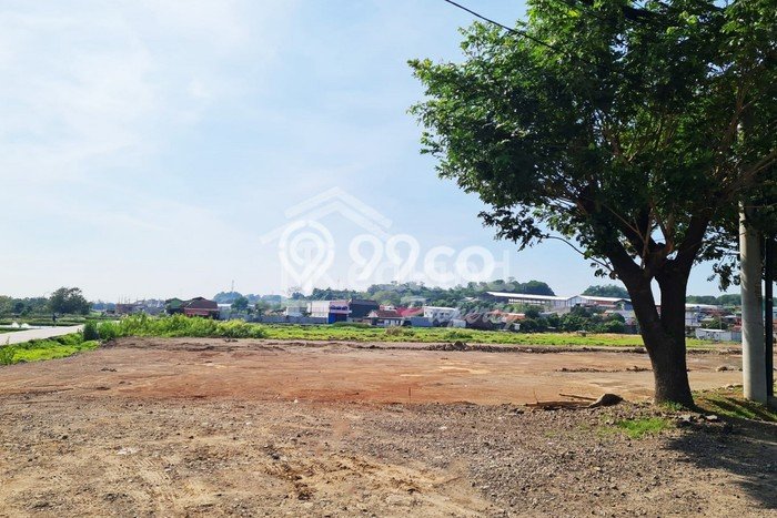 Unit Gudang Paling Strategis di Tugu Semarang dengan LB 10000m2 Unit Gudang Paling Strategis di Tugu Semarang dengan LB 10000m2