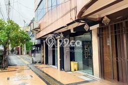 Ruko Lokasi Bisnis di Semarang Tengah, Luas 400m², Akses Strategis Ruko Lokasi Bisnis di Semarang Tengah, Luas 400m², Akses Strategis