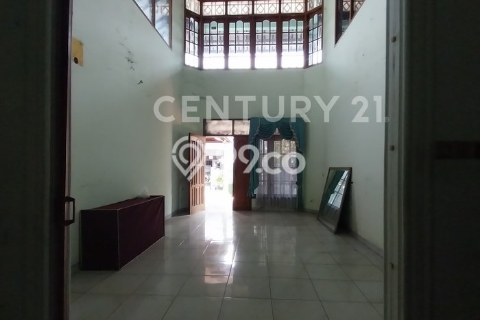 Ready to Use! Luxury House LT 372m2 Desain Modern di Pondok Kelapa Ready to Use! Luxury House LT 372m2 Desain Modern di Pondok Kelapa
