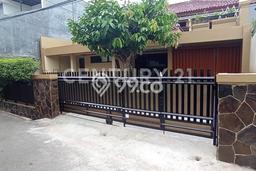 Rumah Elit Modern Siap Huni di Utan Kayu Jakarta Timur Rumah Elit Modern Siap Huni di Utan Kayu Jakarta Timur