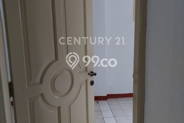 Jual Rumah Luas Megah Dengan View Eksklusif di Jatiwaringin, Jakarta Timur Jual Rumah Luas Megah Dengan View Eksklusif di Jatiwaringin, Jakarta Timur