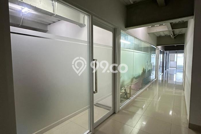 Untuk Dijual! Kantor di Gajah Mada Jakarta Pusat LT 485m2 / LB 2200m2 Kawasan Strategis Untuk Dijual! Kantor di Gajah Mada Jakarta Pusat LT 485m2 / LB 2200m2 Kawasan Strategis