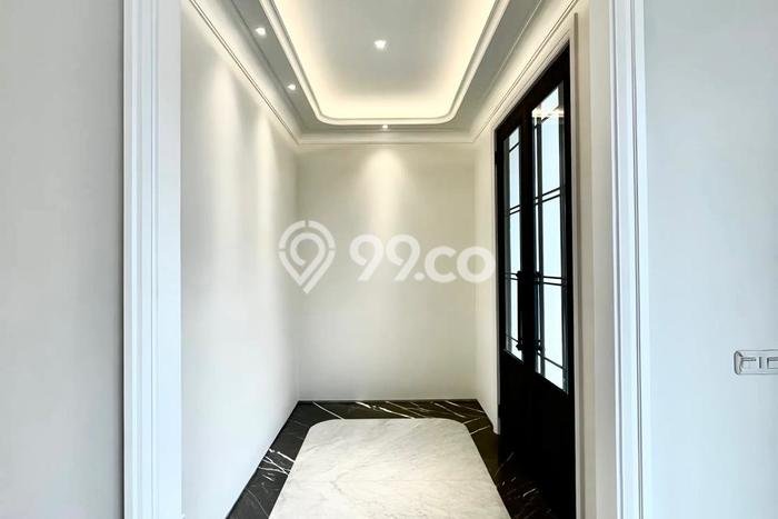 Hunian Mewah Siap Huni LT 200m2 di Kembangan, Jakarta Barat Hunian Mewah Siap Huni LT 200m2 di Kembangan, Jakarta Barat