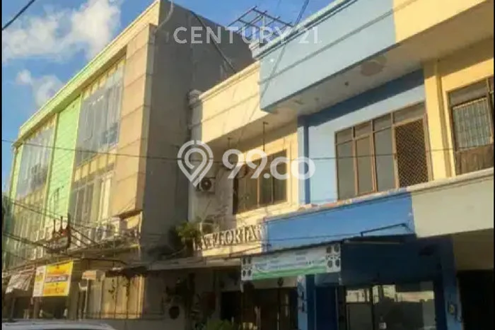Ruko Dijual di Prime Area Jakarta Barat Luas 120m2 Ruko Dijual di Prime Area Jakarta Barat Luas 120m2