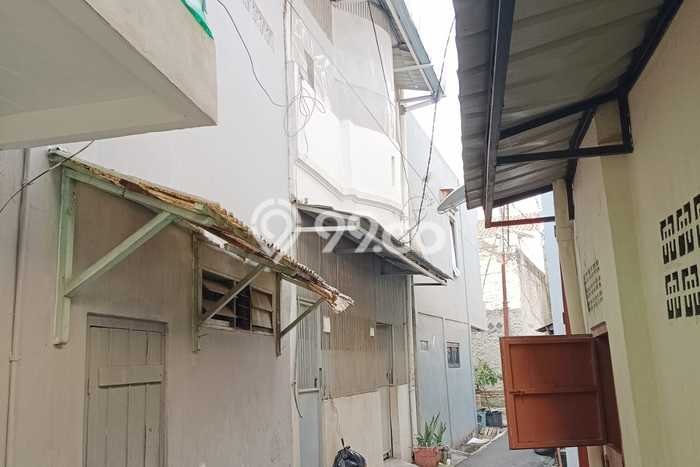 Rumah Modern 4 Kamar LT 45m2 di Cideng Rumah Modern 4 Kamar LT 45m2 di Cideng