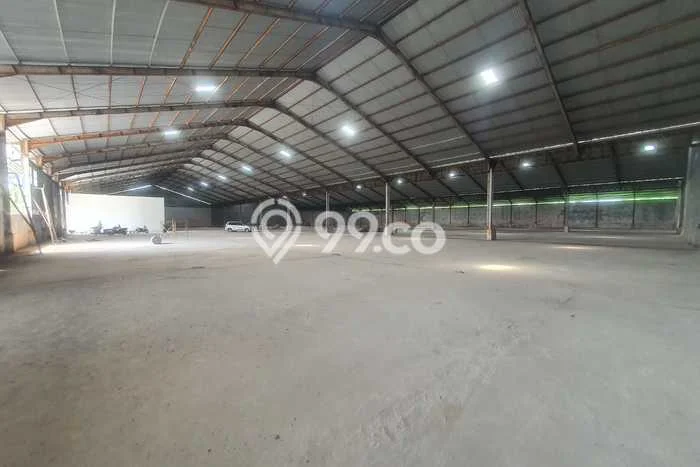 Unit Gudang Paling Strategis di Medan Tembung Medan dengan LB 8640m2 Unit Gudang Paling Strategis di Medan Tembung Medan dengan LB 8640m2
