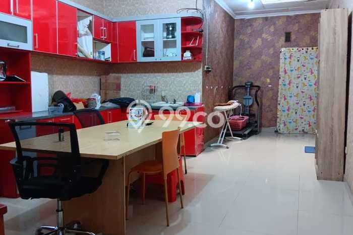 Rumah Elit LB 300m2 Siap Pakai Desain Elegan di Cijantung, Jakarta Timur Rumah Elit LB 300m2 Siap Pakai Desain Elegan di Cijantung, Jakarta Timur