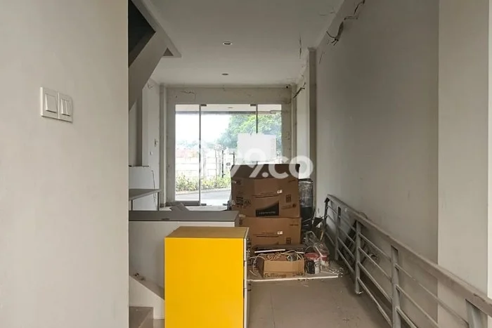Ruko Dijual di Bogor Barat LT 300m2, LB 300m2 untuk Investasi Ruko Dijual di Bogor Barat LT 300m2, LB 300m2 untuk Investasi