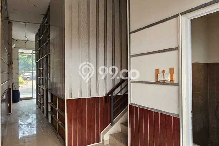 Ruko Dijual di Bogor Barat LT 300m2, LB 300m2 untuk Investasi Ruko Dijual di Bogor Barat LT 300m2, LB 300m2 untuk Investasi