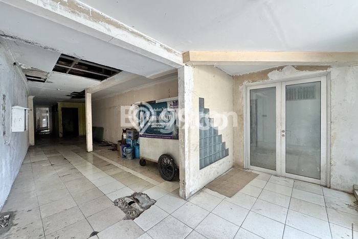Rumah Luxury Modern Tanpa Renovasi di Cideng Jakarta Pusat Rumah Luxury Modern Tanpa Renovasi di Cideng Jakarta Pusat