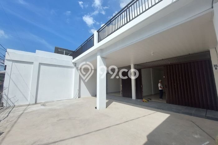 FOR SALE! Ruko di Ciledug Tangerang, LT 102m2, LB 144m2 FOR SALE! Ruko di Ciledug Tangerang, LT 102m2, LB 144m2