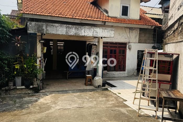 Rumah Kost untuk Dijual di Ciledug dengan 9 KT, 4 KM, Luas 150m2 Rumah Kost untuk Dijual di Ciledug dengan 9 KT, 4 KM, Luas 150m2