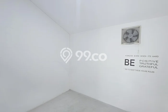 Rumah Mewah Siap Huni LT 102m2 di Kelapa Gading, Jakarta Utara Rumah Mewah Siap Huni LT 102m2 di Kelapa Gading, Jakarta Utara