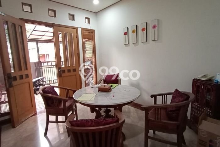 SPECIAL PRICE! Rumah Strategis lokasi Cipaku, LT 352m2m² Bangunan 300m2m² SPECIAL PRICE! Rumah Strategis lokasi Cipaku, LT 352m2m² Bangunan 300m2m²