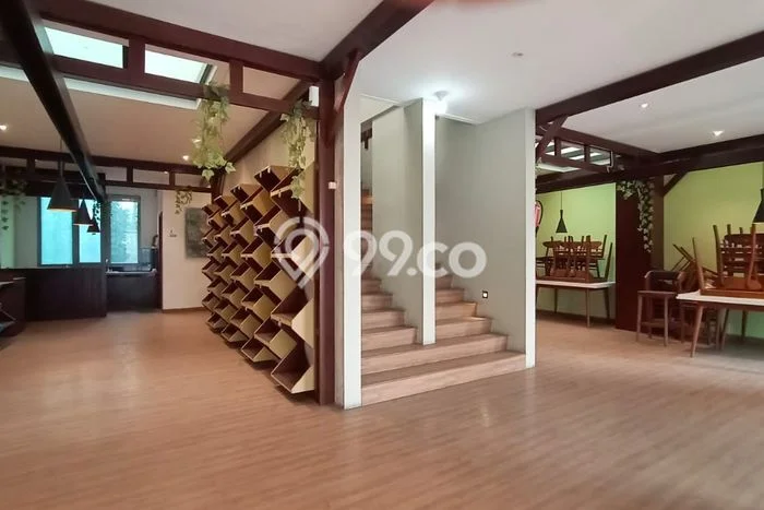 Ruko Bagus Dijual LB 324m2 Lokasi Strategis Bandung Area Cocok untuk Bisnis Ruko Bagus Dijual LB 324m2 Lokasi Strategis Bandung Area Cocok untuk Bisnis