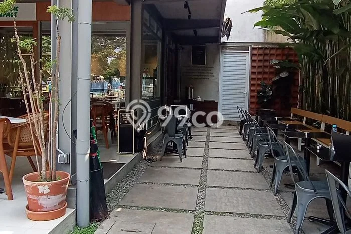 Unit Komersial Disewakan di Bandung Kawasan Strategis Harga Kompetitif Unit Komersial Disewakan di Bandung Kawasan Strategis Harga Kompetitif
