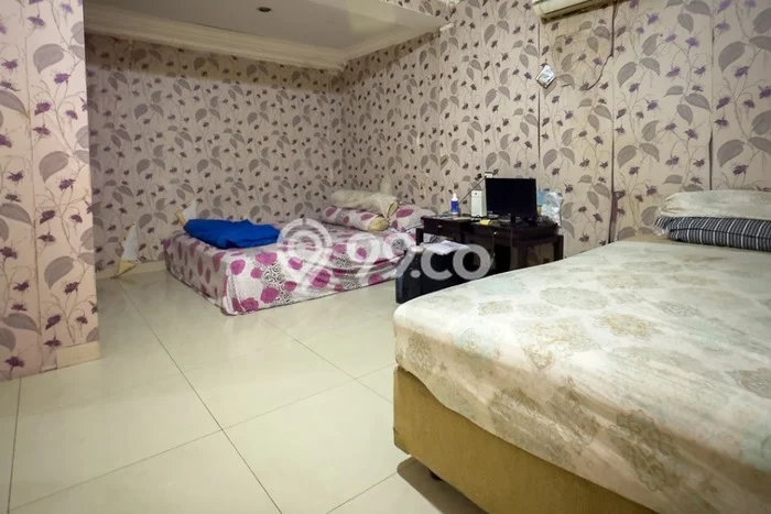 For Sale! Luxury House LT 405m2 Desain Modern di Jati Padang For Sale! Luxury House LT 405m2 Desain Modern di Jati Padang