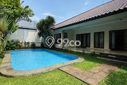 UNIT TERBATAS! Rumah di Kemang, 4 KM, LT 700m2m² LB 350m2m² UNIT TERBATAS! Rumah di Kemang, 4 KM, LT 700m2m² LB 350m2m²