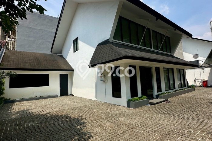 Unit Kantor Tersedia di Pakubuwono Spesifikasi LB 372m2 Unit Kantor Tersedia di Pakubuwono Spesifikasi LB 372m2