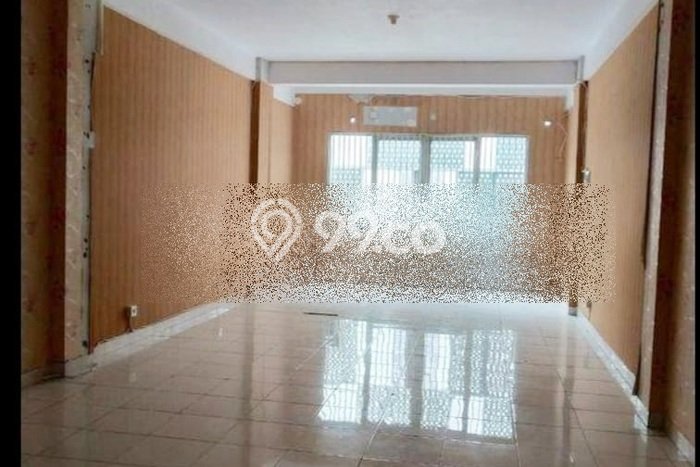 Ruko Dijual di Jakarta Barat LT 66m2 & LB 205m2 Lokasi Terbaik! Ruko Dijual di Jakarta Barat LT 66m2 & LB 205m2 Lokasi Terbaik!