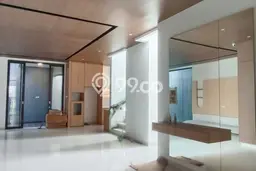 Dijual Rumah Luas Elegan Dengan View Eksklusif di Meruya, Jakarta Barat Dijual Rumah Luas Elegan Dengan View Eksklusif di Meruya, Jakarta Barat