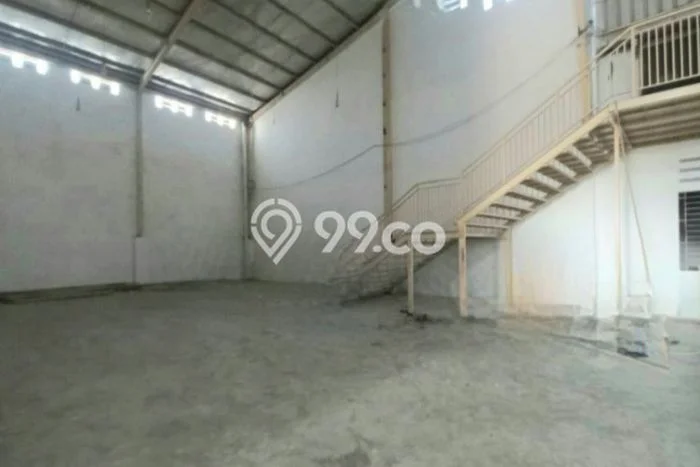 Gudang Disewakan Cepat di Serpong Utara Tangerang Selatan LB 2249m2 Gudang Disewakan Cepat di Serpong Utara Tangerang Selatan LB 2249m2