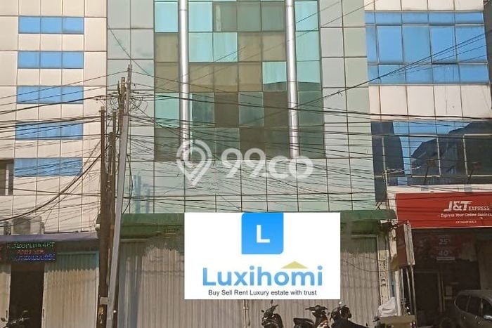 Unit Ruko Dijual di Jakarta Pusat LT 165m2 & LB 900m2 Unit Ruko Dijual di Jakarta Pusat LT 165m2 & LB 900m2