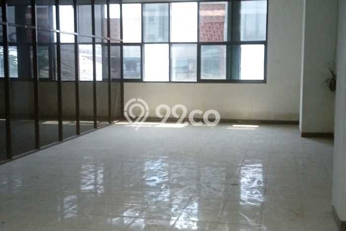 Unit Ruko Dijual di Jakarta Pusat LT 165m2 & LB 900m2 Unit Ruko Dijual di Jakarta Pusat LT 165m2 & LB 900m2