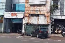 Unit Ruko Dijual di Jakarta Barat LT 364m2 & LB 364m2 Unit Ruko Dijual di Jakarta Barat LT 364m2 & LB 364m2