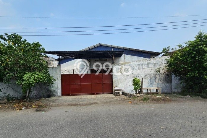 Gudang Dijual di Prime Area Surabaya Luas 1165m2 Gudang Dijual di Prime Area Surabaya Luas 1165m2