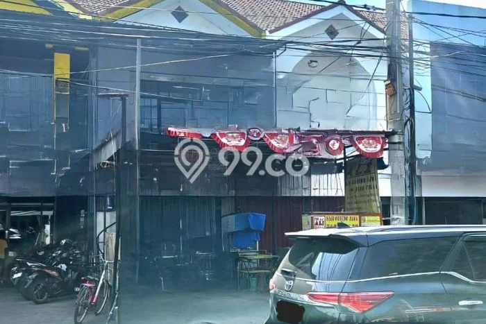 Ruko Dijual di Surabaya LT 130m2 & LB 300m2 Lokasi Terbaik! Ruko Dijual di Surabaya LT 130m2 & LB 300m2 Lokasi Terbaik!