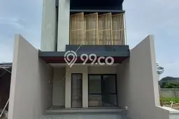 Rumah Elit Modern Tanpa Renovasi di Setra Duta Bandung Rumah Elit Modern Tanpa Renovasi di Setra Duta Bandung