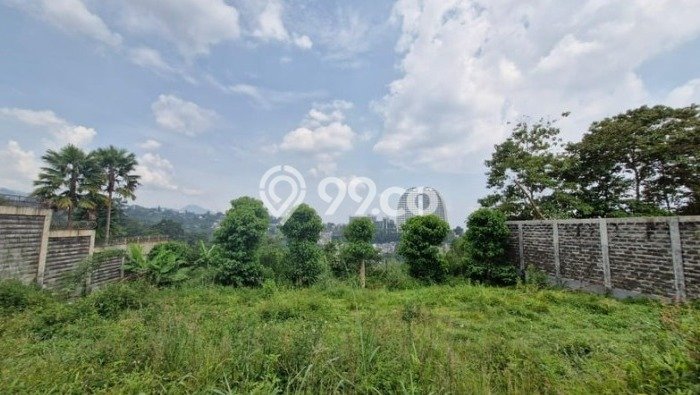 Tanah Dijual Lokasi Strategis di Bandung dengan Luas 1465m2 Tanah Dijual Lokasi Strategis di Bandung dengan Luas 1465m2
