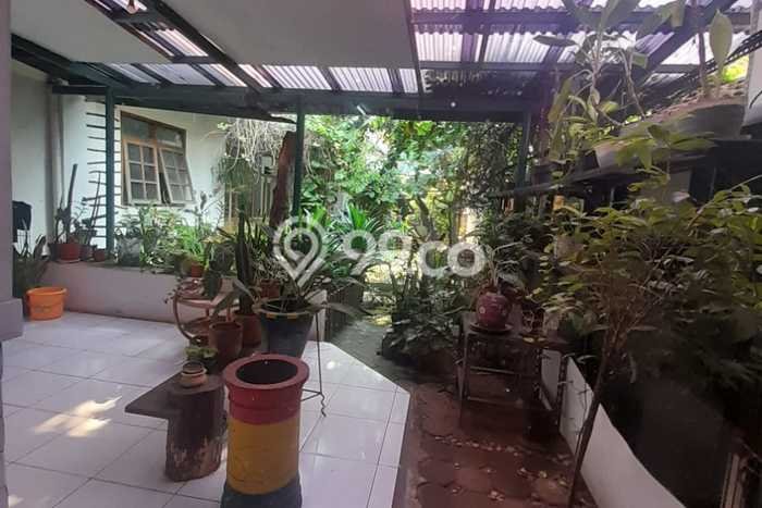 Jual Rumah Mewah Elegan Dengan View Eksklusif di Sayap Dago, Bandung Jual Rumah Mewah Elegan Dengan View Eksklusif di Sayap Dago, Bandung