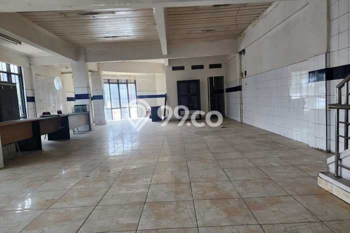 Unit Ruko Dijual di Bandung LT 187m2 & LB 400m2 Unit Ruko Dijual di Bandung LT 187m2 & LB 400m2
