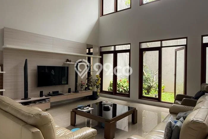 For Sale! Luxury House LT 296m2 Desain Elegan di BKR For Sale! Luxury House LT 296m2 Desain Elegan di BKR