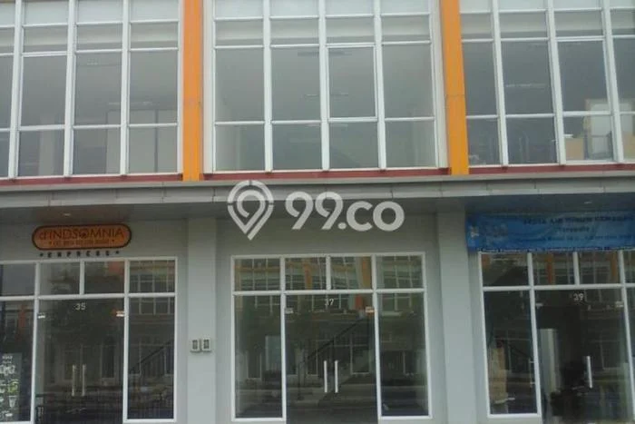 FOR RENT! Ruko di Summarecon Bandung Cocok untuk Bisnis 188m2 FOR RENT! Ruko di Summarecon Bandung Cocok untuk Bisnis 188m2