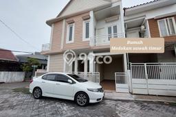 For Sale Rumah 3 Kamar Lokasi Ideal Nyaman dan Strategis di Rungkut For Sale Rumah 3 Kamar Lokasi Ideal Nyaman dan Strategis di Rungkut