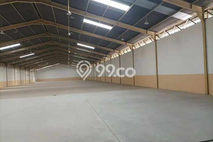 Gudang Disewa di Cakung, Jakarta Timur, LT 10000m2 / LB 3000m2 Gudang Disewa di Cakung, Jakarta Timur, LT 10000m2 / LB 3000m2