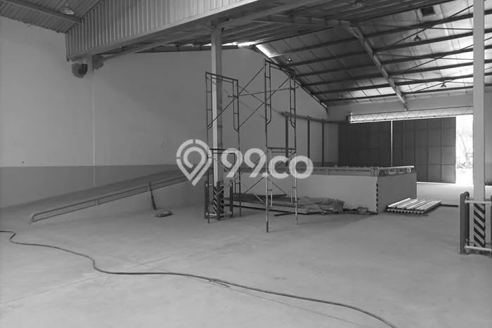 Gudang Disewa di Cakung, Jakarta Timur, LT 1000m2 / LB 1000m2 Gudang Disewa di Cakung, Jakarta Timur, LT 1000m2 / LB 1000m2